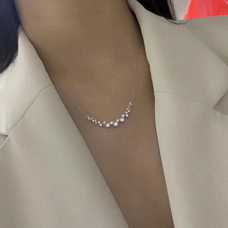 Huitan Modern Women's Necklace Elegant Accessories Party Daily Wear Versatile Jewelry Dazzling Cubic Zirconia Hot Sale Necklaces