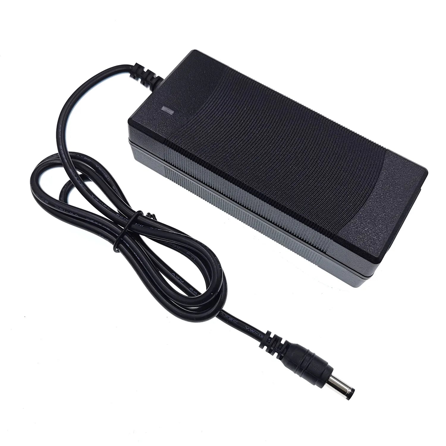 Chargeur de batterie 36V 2A Sortie 42V 2A Chargeur Entrée 100-240 VAC Chargeur Lithium Li-ion Li-polymère Pour batterie 36V 10S