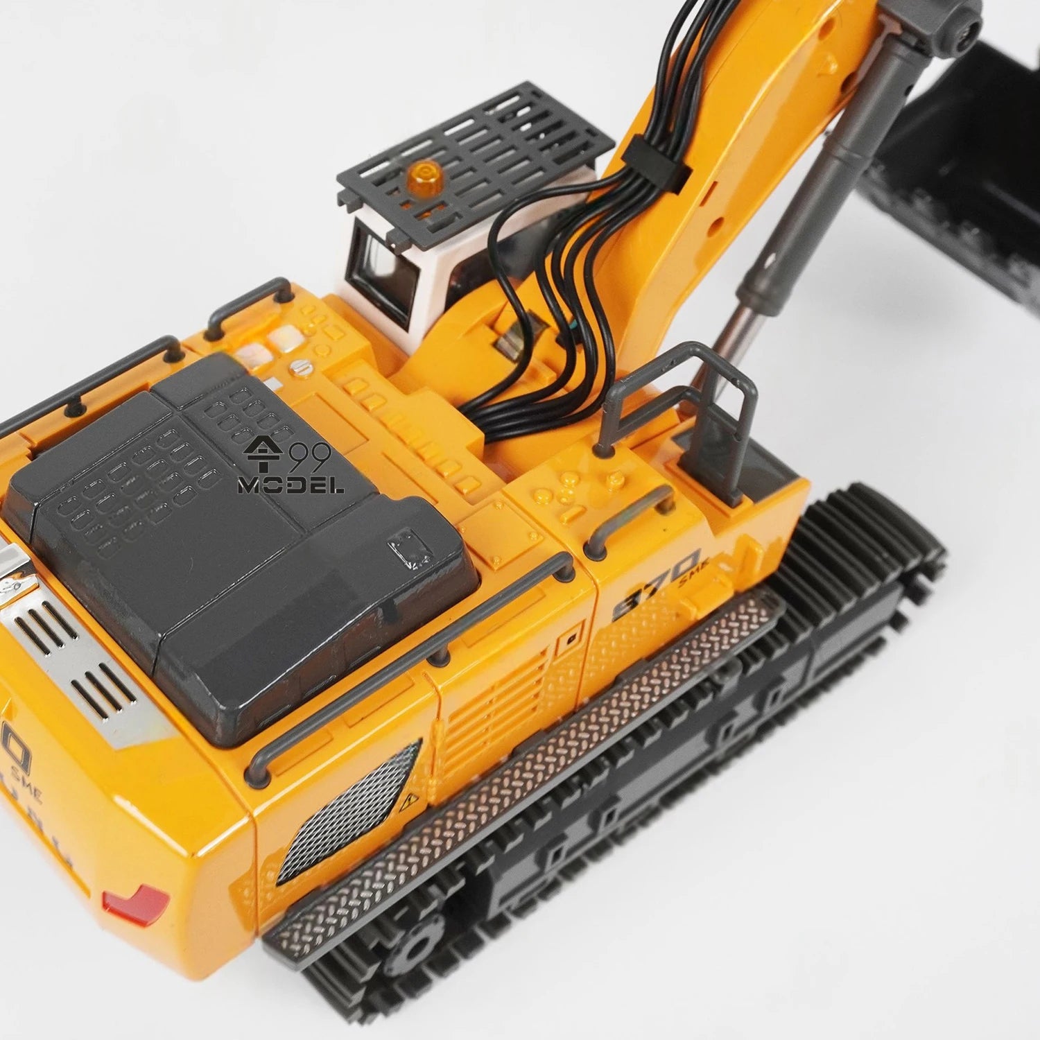 970 RC Mini Excavator 1/50 Scale Electric Excavator Simulation Model Desktop RC Excavator with Lighting System RC Car Toy Gift