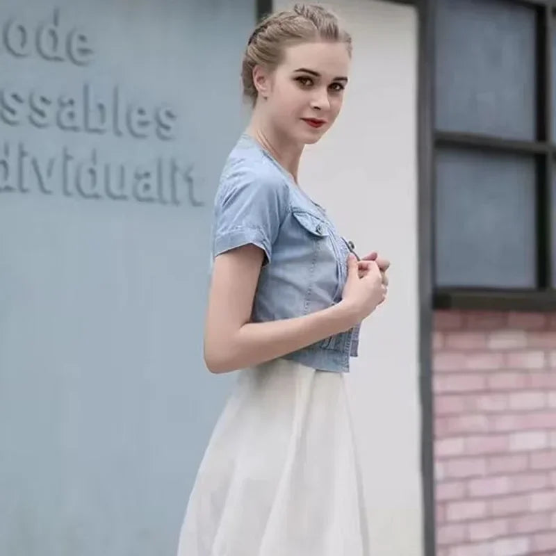 Lucyever Korena Veste Courte Y2K Femme Décontractée à Manches Courtes en Jean Blousons pour Femmes Été Fin Simple Boutonnage Jean Manteau
