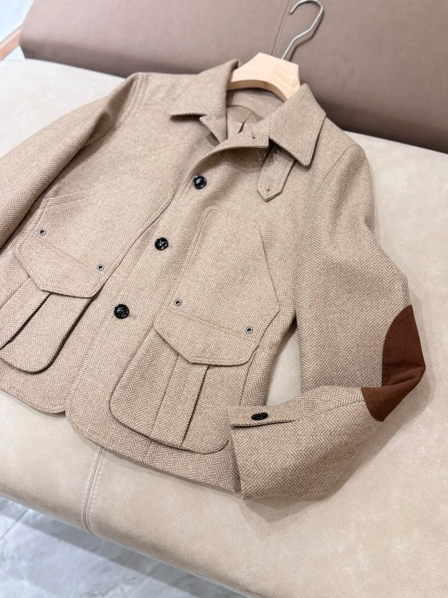 Elegant khaki spliced brown long sleeved lapel single breasted jacket autumn new clothing silk wool blend women's jacket