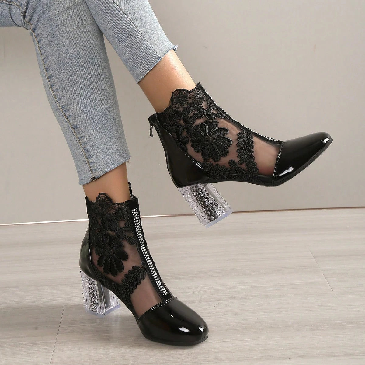 NEW Ethnic Style Women Retro Lace Embroider High Heels Ankle Boots Spring Autumn Round Toe Platform Cool Boot Thick Heeled Pumps