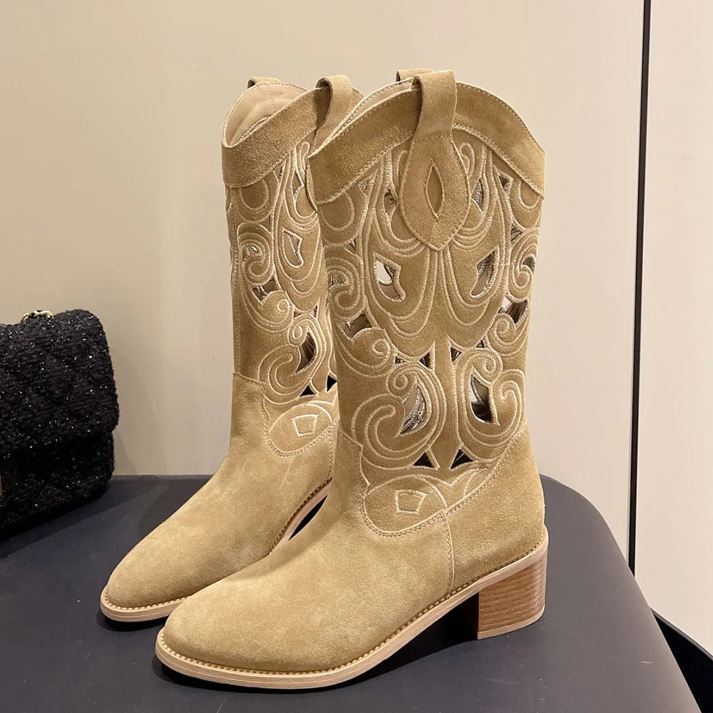 2026 Women's Summer Retro Round Toe Chunky Heels Vegan Suede Western Boots with Hollow Design and Rivets Cowboy Boots Shoes