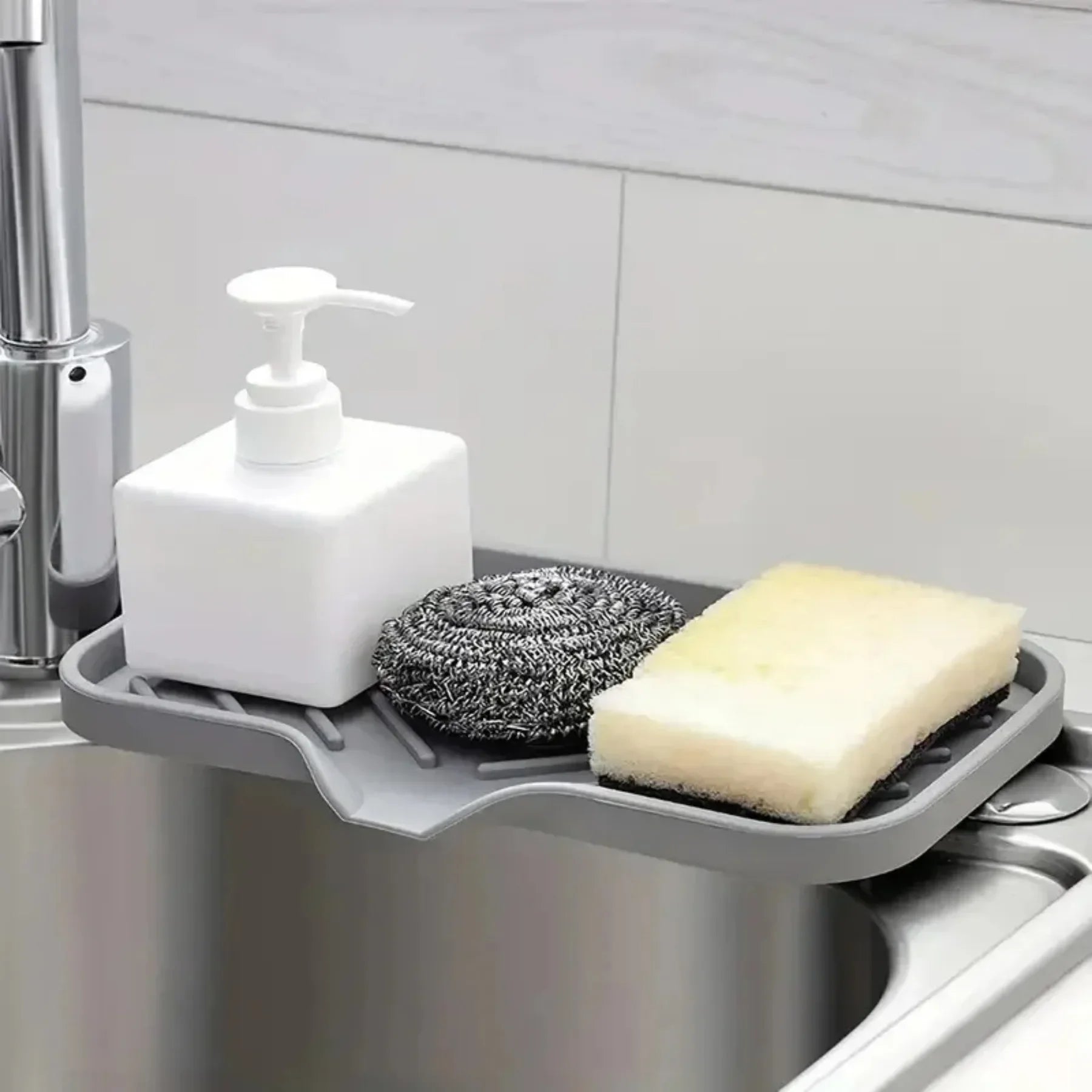 1-Pack Silicone Drain Soap Box Kitchen Bathroom Anti-slip Sink Tray Creative Washing Table Soap Tray Free Punch Drain Rack