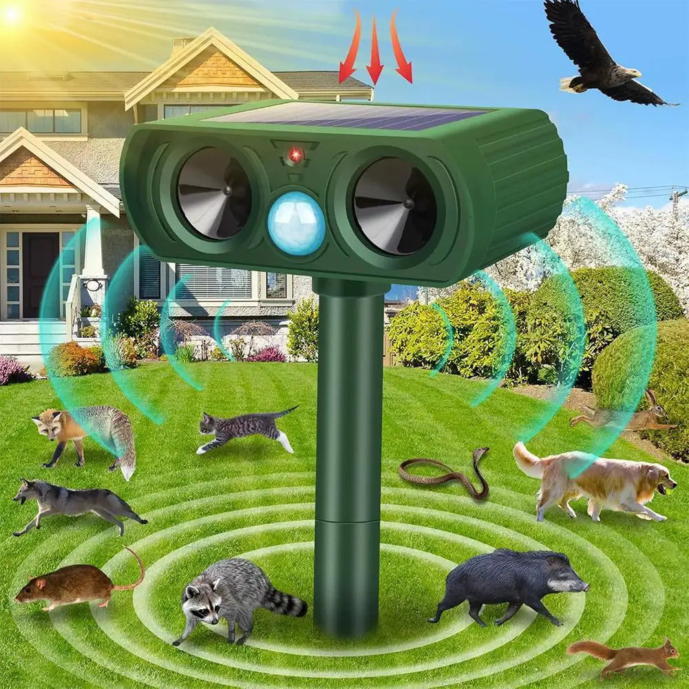 Outdoor LED Light Alarm Ultrasonic Cat Dog Repellant Solar Power Rechargeable Garden Repellers For Garden