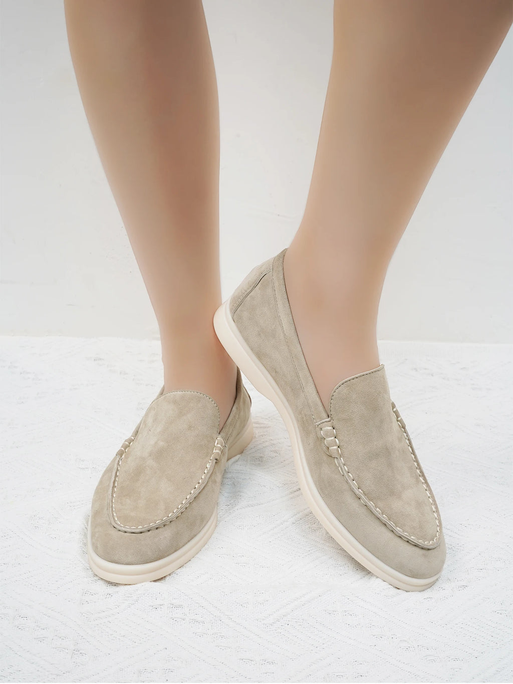 Spring and Autumn Hot Women's Le Fu Shoes Classic Round Head Shallow Mouth Genuine Leather Women's Shoes Retro Daily Shoes