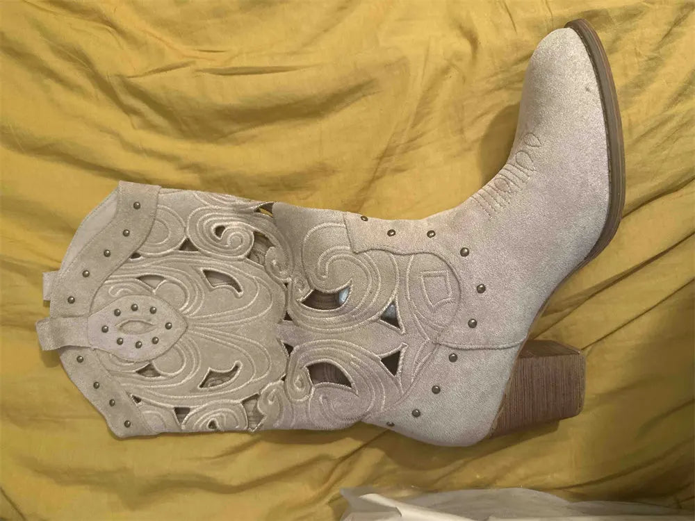 2026 Women's Summer Retro Round Toe Chunky Heels Vegan Suede Western Boots with Hollow Design and Rivets Cowboy Boots Shoes