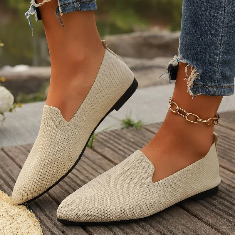 New Women Solid Color Pointed Head Mesh Loafers Shallow Woman Flats Soft Bottom Knit Ballet Flat Shoes Casual Slip on Boat Shoes