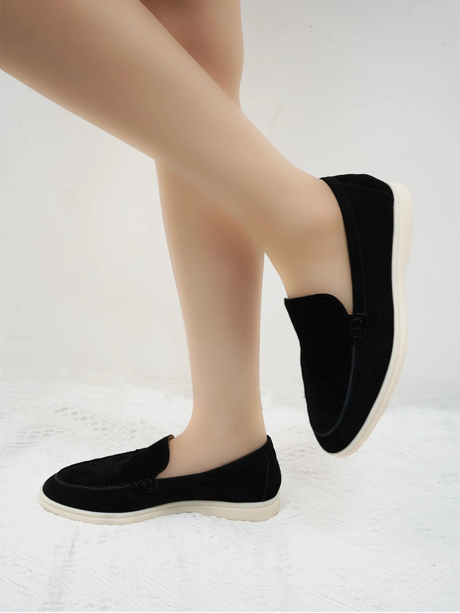Spring and Autumn Hot Women's Le Fu Shoes Classic Round Head Shallow Mouth Genuine Leather Women's Shoes Retro Daily Shoes