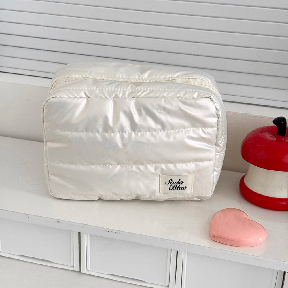 Wholesale Large Capacity Waterproof Cosmetic Bag Elegant Square Zipper Pouch Travel Women Toiletry Storage Handbag for Daily Use
