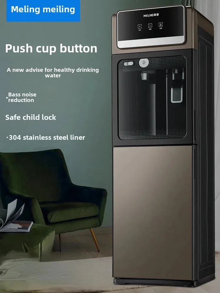 Distributeur d'eau chaude et froide Distributeur d'eau chaude et froide Distributeur d'eau automatique Distributeur d'eau intelligent de cuisine sur le seau