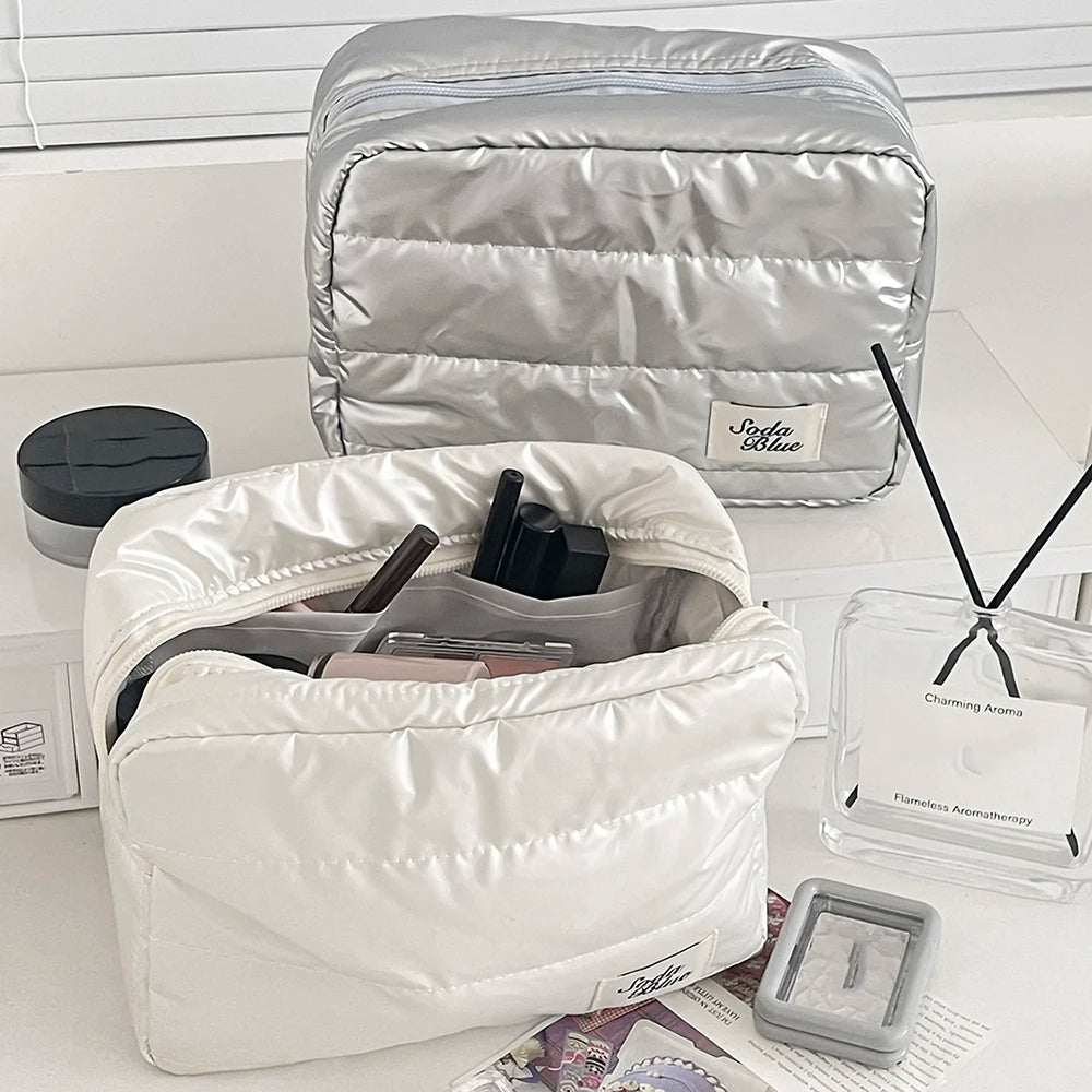 Wholesale Large Capacity Waterproof Cosmetic Bag Elegant Square Zipper Pouch Travel Women Toiletry Storage Handbag for Daily Use