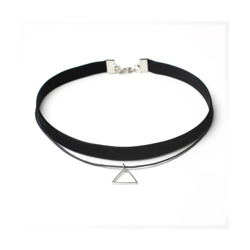 Fashion Sexy Punk Gothic Black Velvet Choker Necklaces Simple Vintage Clavicle Neck Chain Women Girls Party Jewelry Accessories