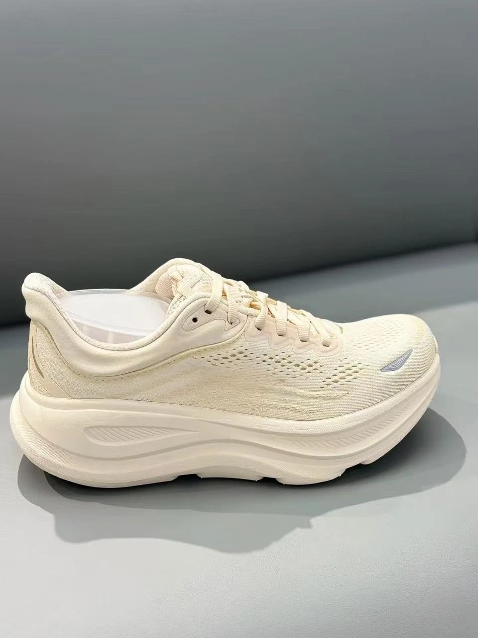 Innovative Running Shoes for Men and Women, Breathable and Wear-Resistant Summer Mountain Outdoor Sports Shoes