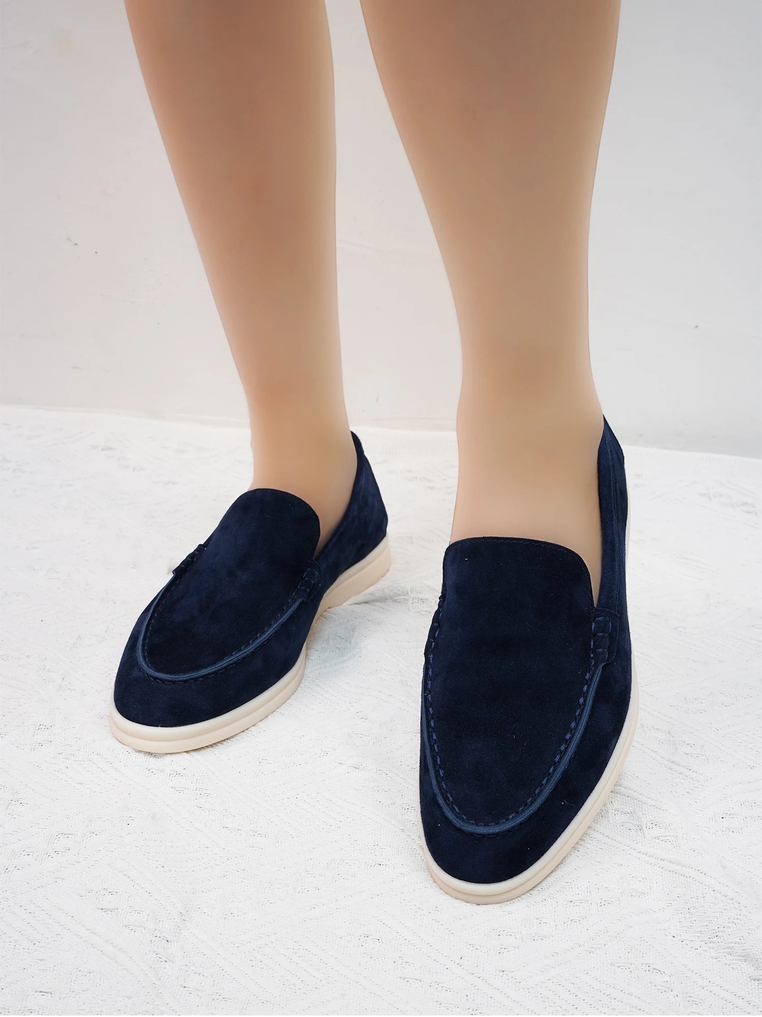 Spring and Autumn Hot Women's Le Fu Shoes Classic Round Head Shallow Mouth Genuine Leather Women's Shoes Retro Daily Shoes