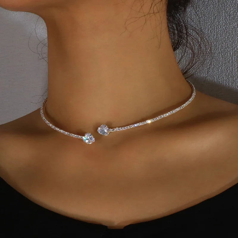 Fashion Rhinestone Large Pearls Heart Collar Choker Necklace for Women Simple Open Collar Necklace Torques Jewelry Accessories