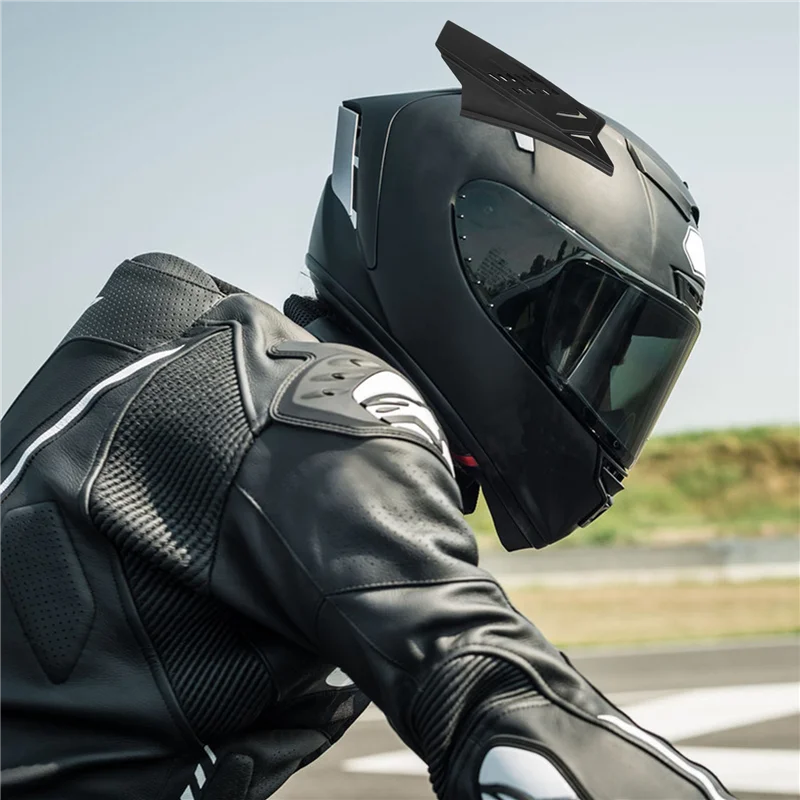 2Pcs Helmet Racing Ear Horns Motorcycle Helmet Horns Punk Style Scooter Motorbike Helmet Horn Motorcycle Accessories
