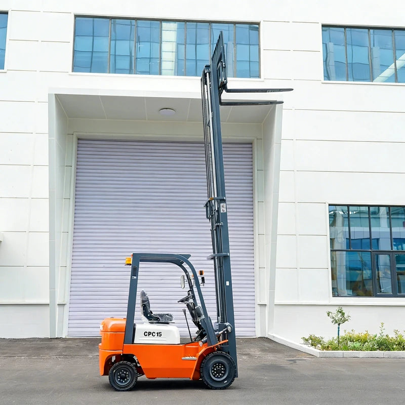 HWCPC15 1.5 Ton Forklift Diesel Powered Industrial Fork Lift Truck Heavy Duty Material Handling Equipment