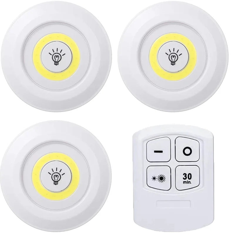 Éclairage LED Dimmable Sous Armoire avec Télécommande, Lumières LED Alimentées par Piles pour Placards, Armoires, Salle de Bain, Veilleuse