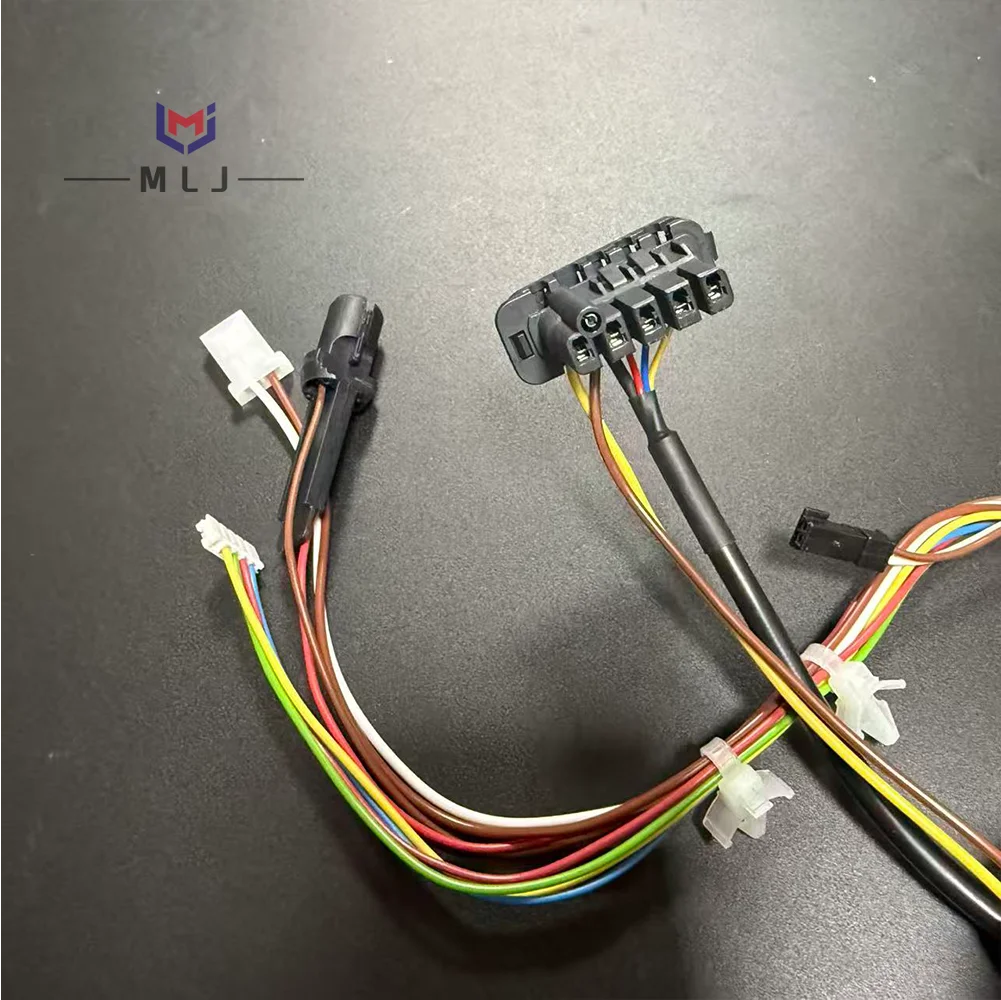 For Audi A6 C6 2005-2008 Xenon Headlight Internal Wire Harness Plug Wiring Harness Assembly Non AFS Car Accessories DRL