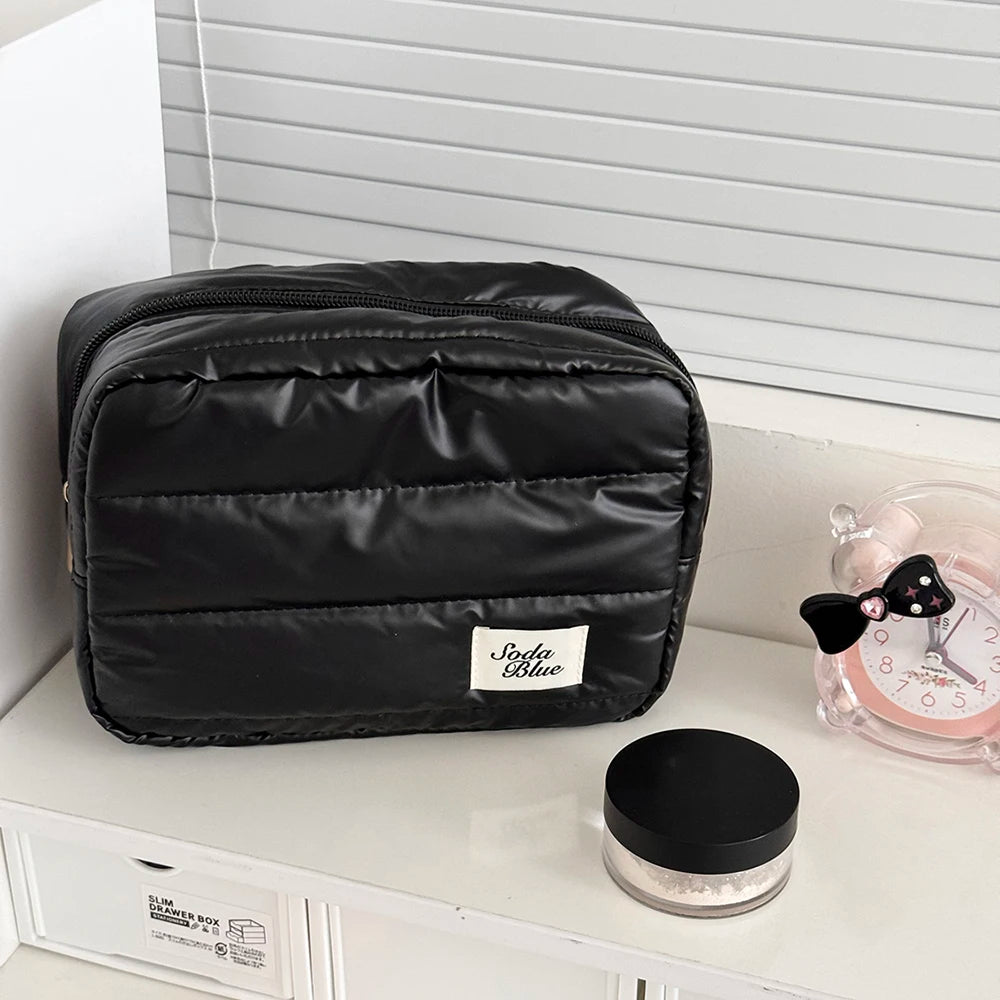 Wholesale Large Capacity Waterproof Cosmetic Bag Elegant Square Zipper Pouch Travel Women Toiletry Storage Handbag for Daily Use