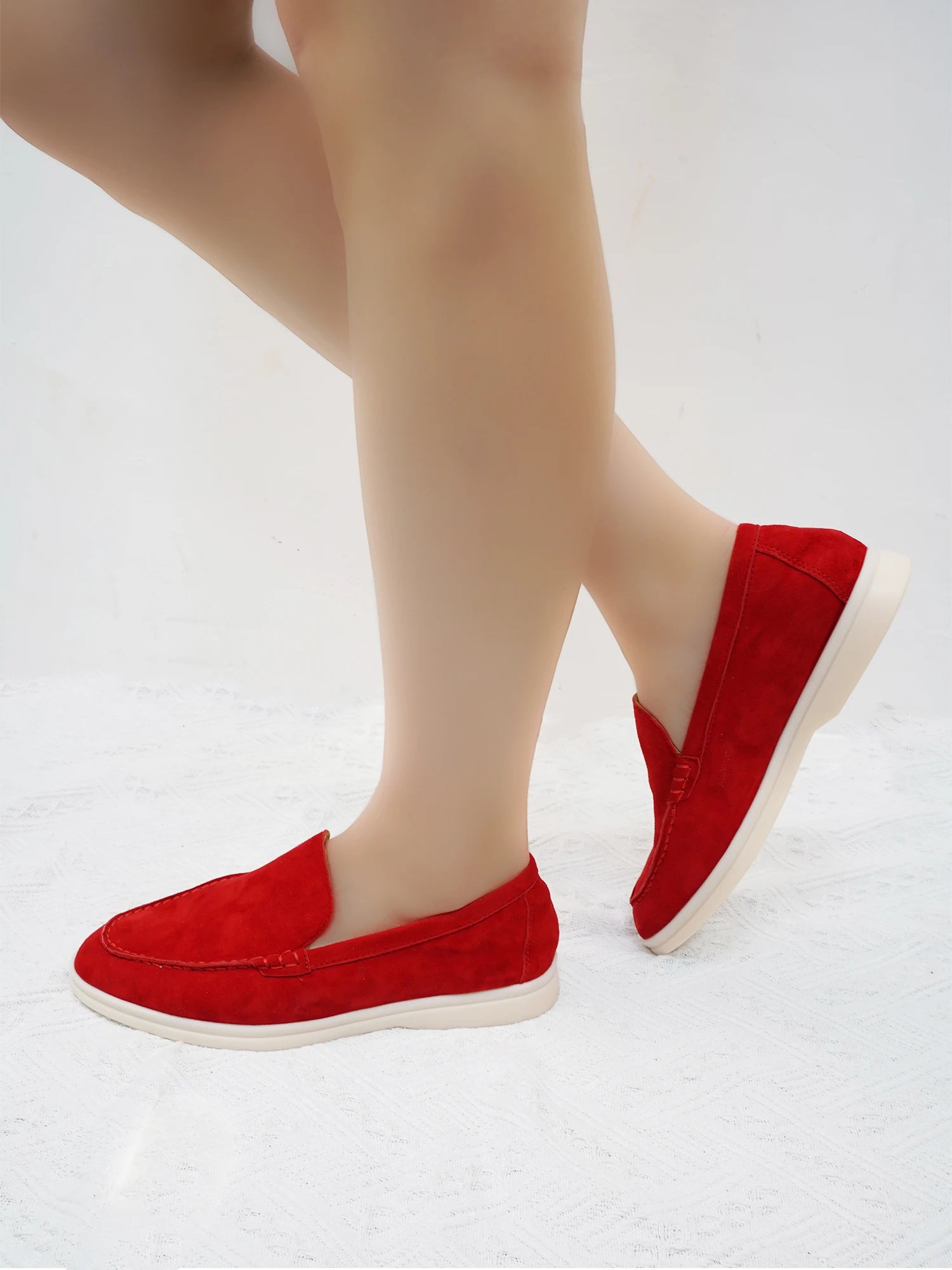 Spring and Autumn Hot Women's Le Fu Shoes Classic Round Head Shallow Mouth Genuine Leather Women's Shoes Retro Daily Shoes
