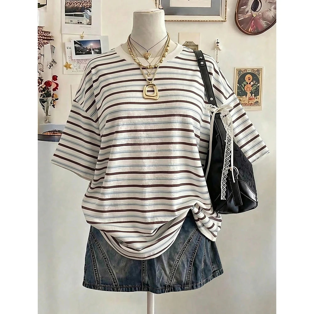 Nouveau T-shirt Y2K rayé à imprimé numérique décontracté surdimensionné mi-long à col rond et épaules tombantes pour femme, haut de sport décontracté style streetwear