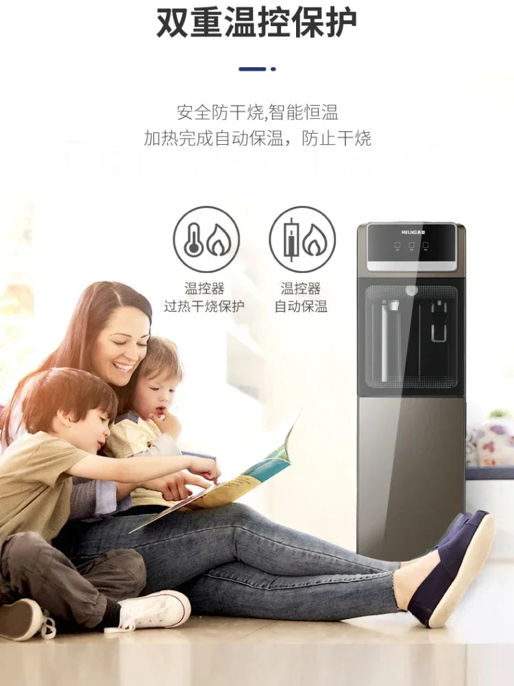 Distributeur d'eau chaude et froide Distributeur d'eau chaude et froide Distributeur d'eau automatique Distributeur d'eau intelligent de cuisine sur le seau