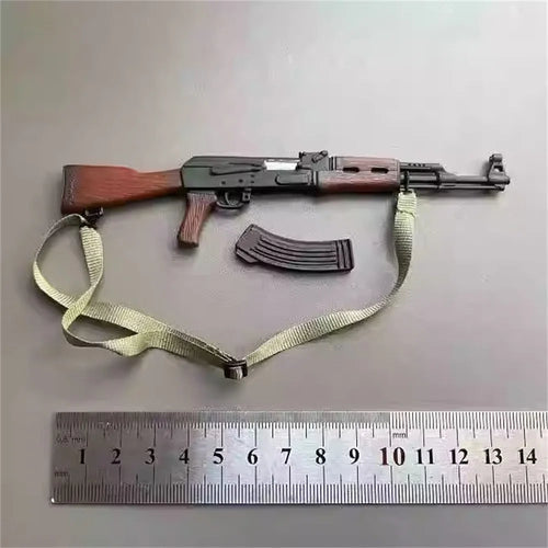 1/6th Minitimes M052 Asia Female Girl Medic Soldier Main Weapons Type47 Clips PVC Material Not Real For 12" Doll Figure Collect