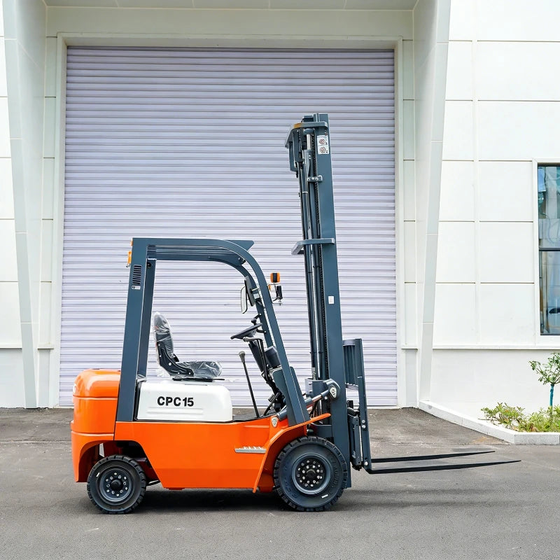 HWCPC15 1.5 Ton Forklift Diesel Powered Industrial Fork Lift Truck Heavy Duty Material Handling Equipment