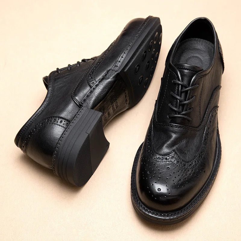 Soft Leather Mens Wedding Brogues Shoes Luxury Genuine Leather Spring Designer Handmade Quality Autumn Formal Social Shoes Man