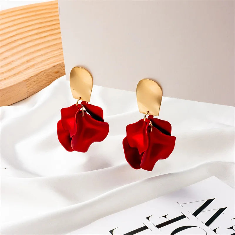 Solid Color Twisted Smooth Rose Flower Petal Dangle Earrings Women Vintage Fashion Elegant Large Piece Exaggerated Jewelry K-
