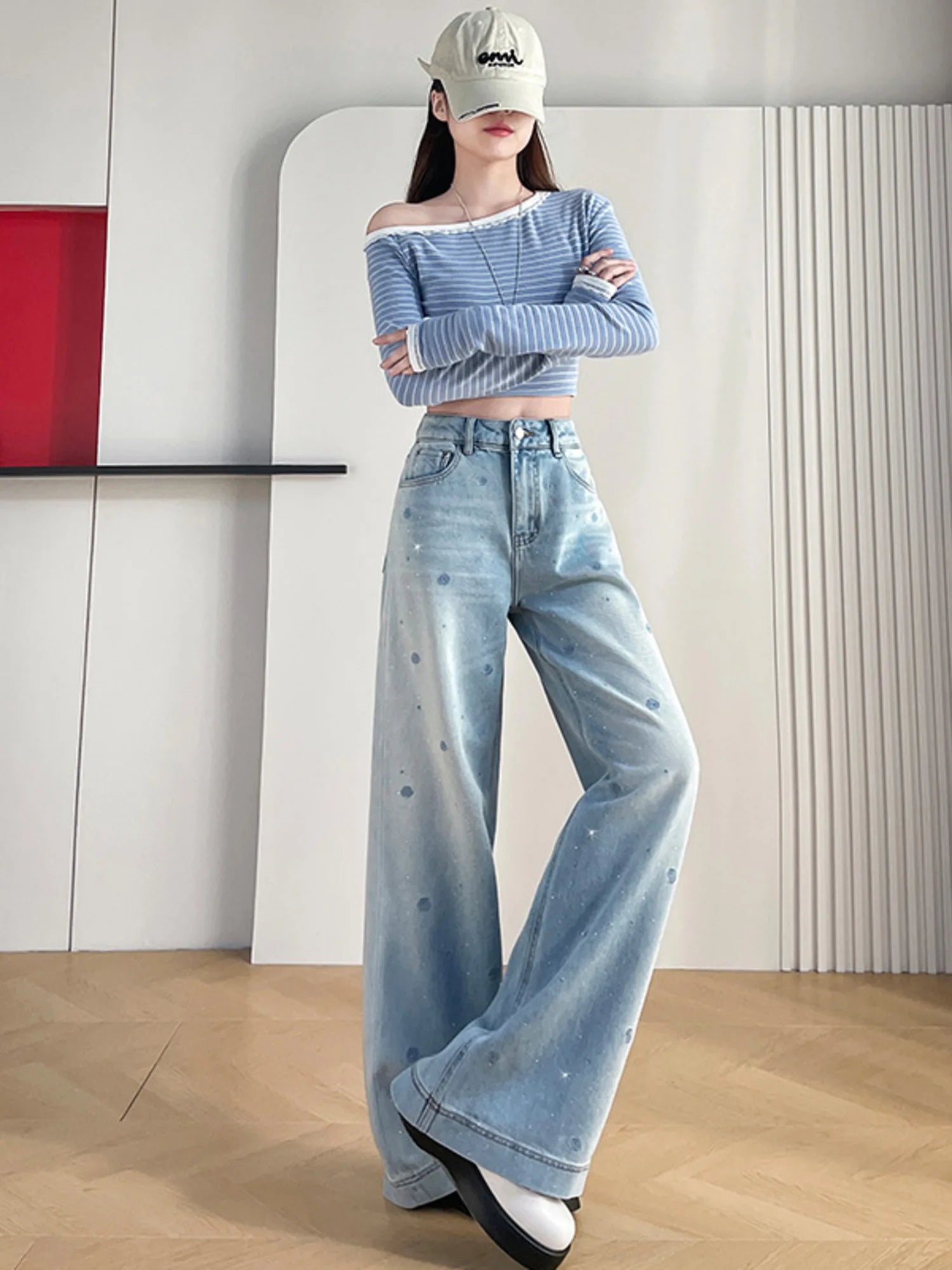 Floral Embroidered Wide Leg Jeans Women High Waist Rose Pattern Rhinestone Denim Pants Light Blue Loose Fit Cotton Stretch