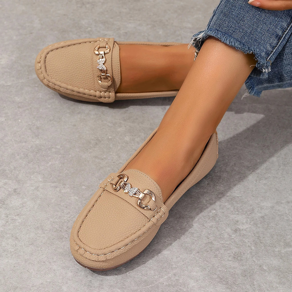 Spring Autumn New Bean Shoes Female Women Round Head Low Heel Knot Chain Casual Footwear Mother Shoes Lady Loafer
