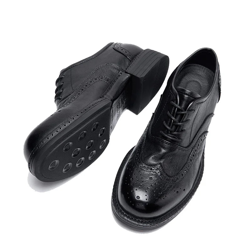 Soft Leather Mens Wedding Brogues Shoes Luxury Genuine Leather Spring Designer Handmade Quality Autumn Formal Social Shoes Man