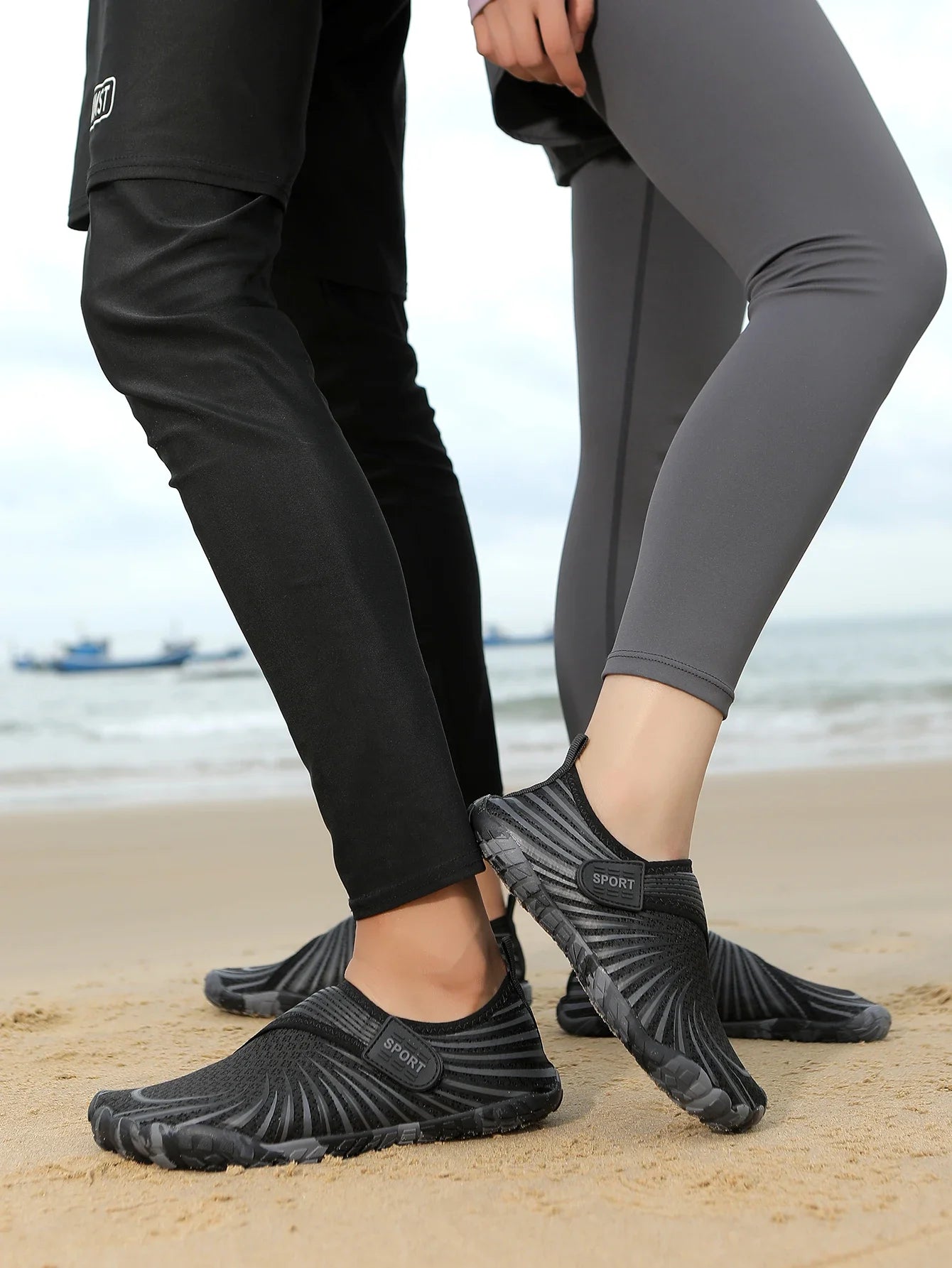 Water Shoes for Men Women Barefoot Quick-Dry Aqua Sock Outdoor Athletic Sport Shoes for Kayaking Boating Hiking Surfing Walking