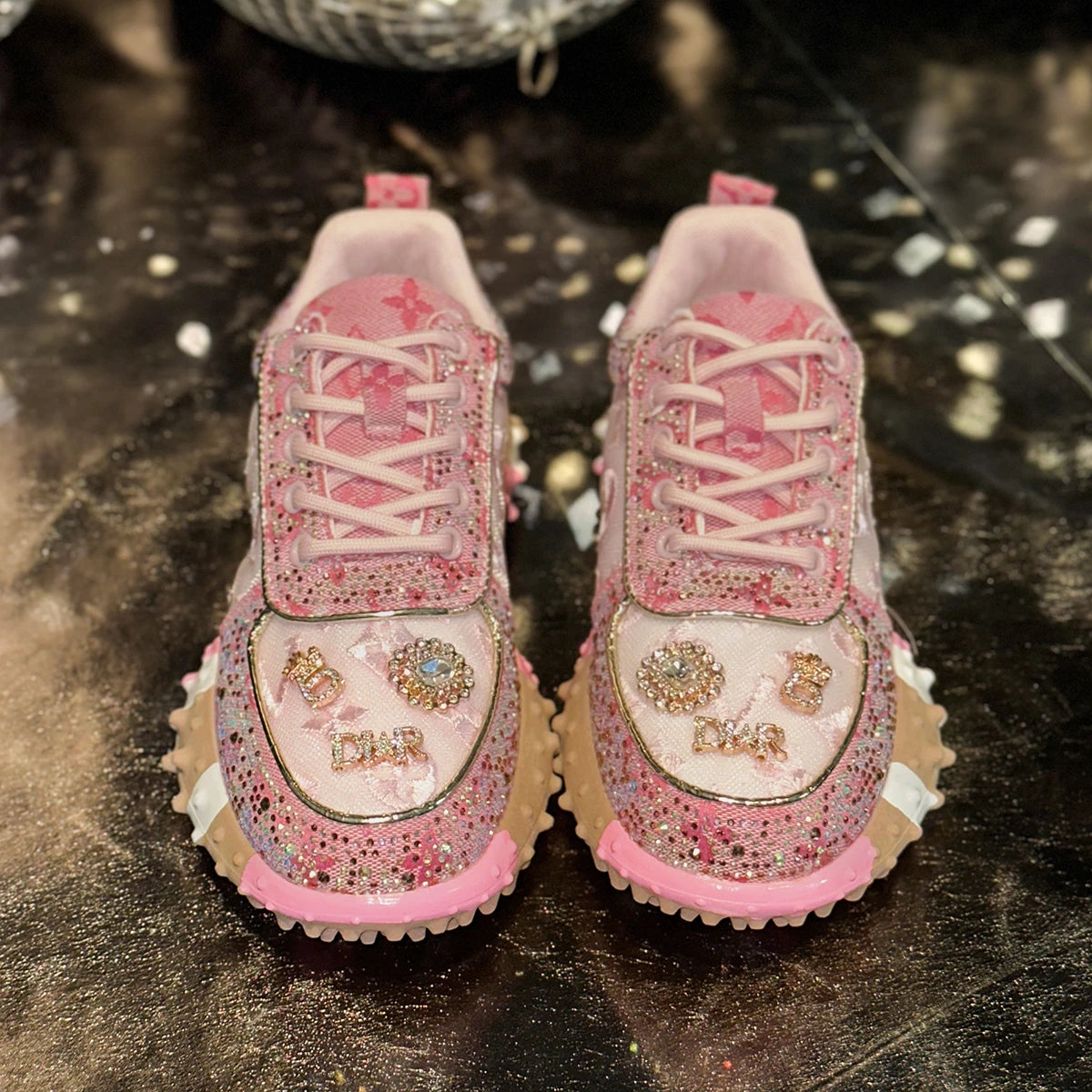 Women Casual Sneakers Fashion Luxury Rhinestone Ladies Shoes New Outdoor Platform Female Sports Shoes Zapatos Mujer shoes women